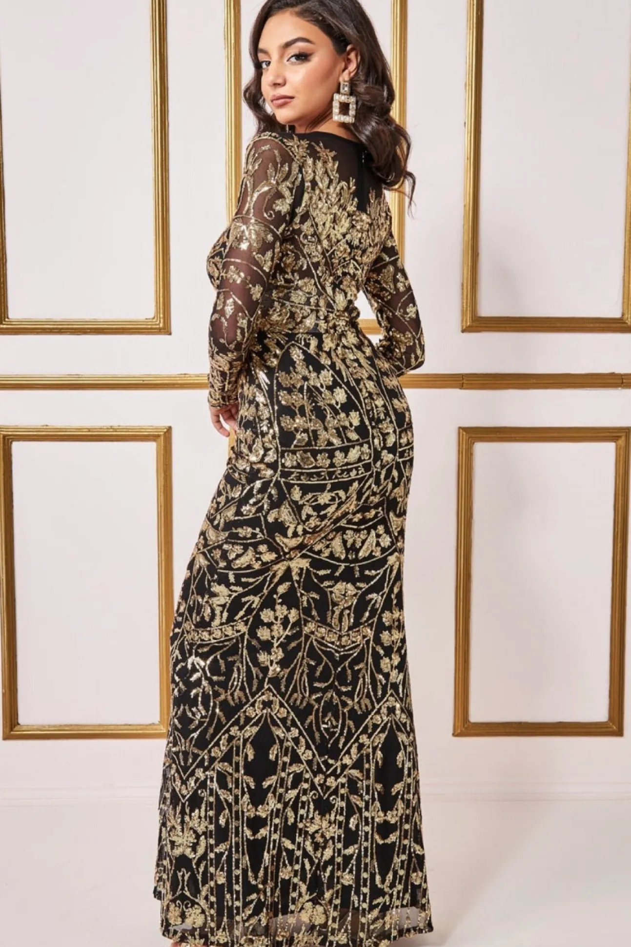 Women * Exclusive Sequin Mesh Embroidered Maxi Dress