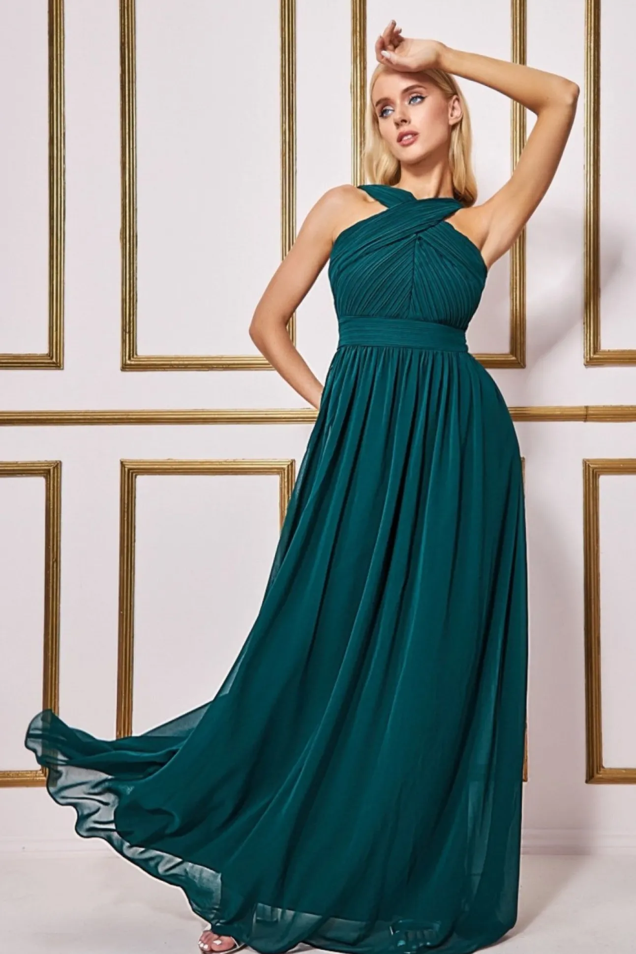 Women * Halter Neck Chiffon Maxi Dress - Emerald Green