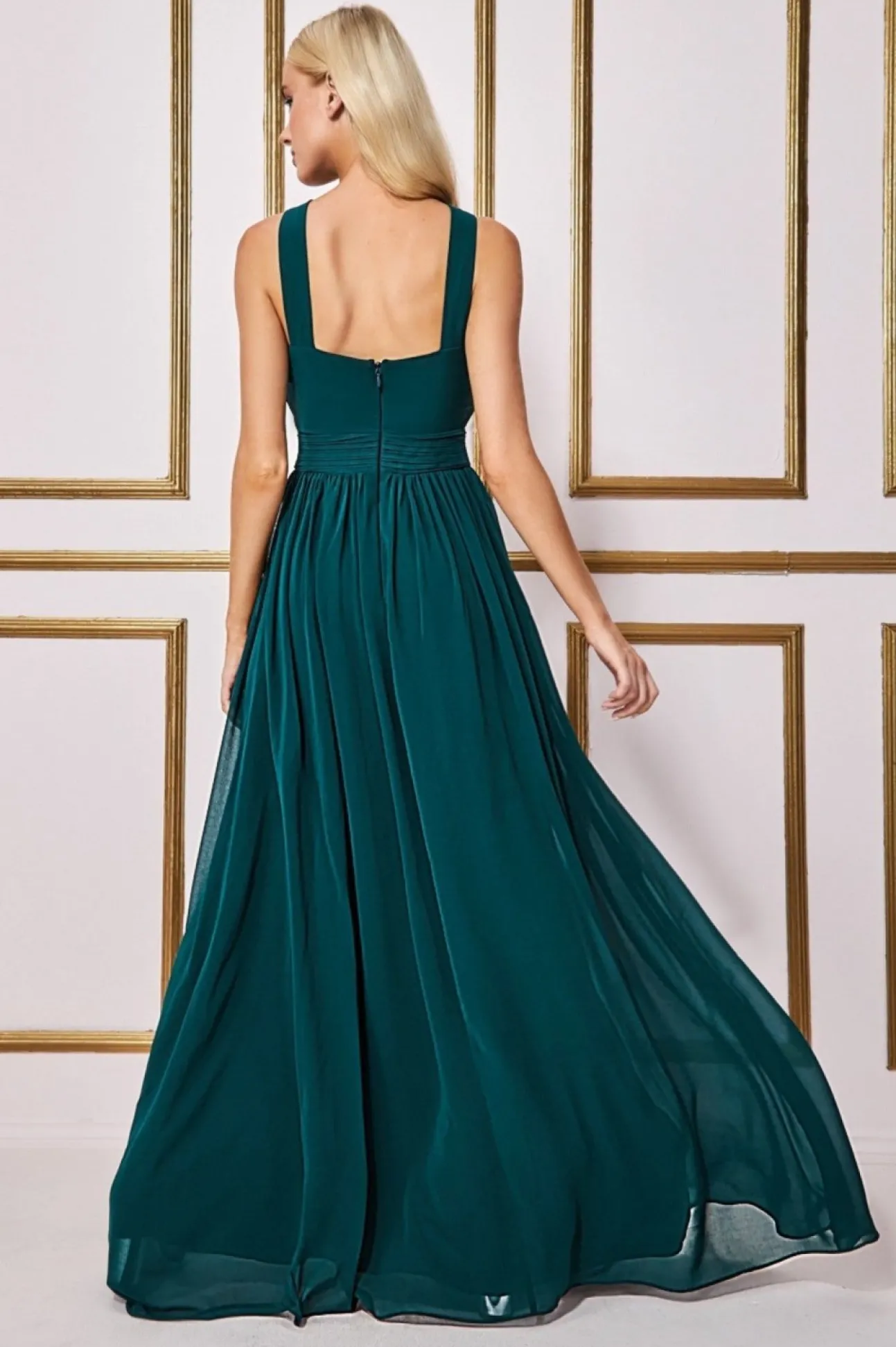 Women * Halter Neck Chiffon Maxi Dress - Emerald Green
