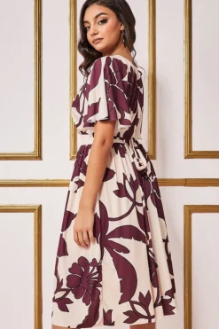 Women * Leaf Print Flutter Sleeve Midi
