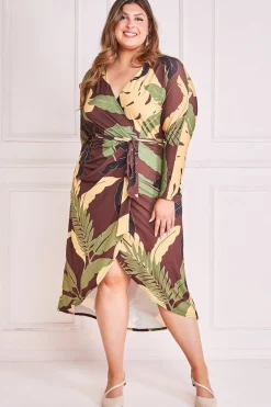Women * Plus Printed Batwing Wrap Midi Dress