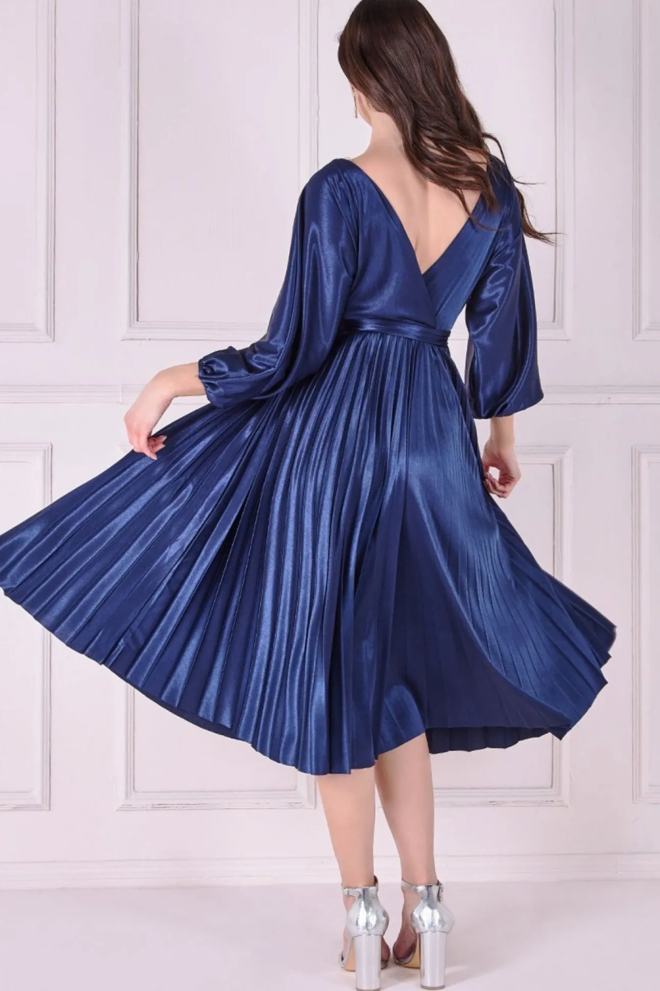 Women * Satin Pleated Skirt Wrap Midi Dress