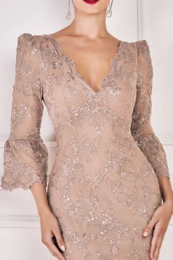 Women * Scallop Lace Midi