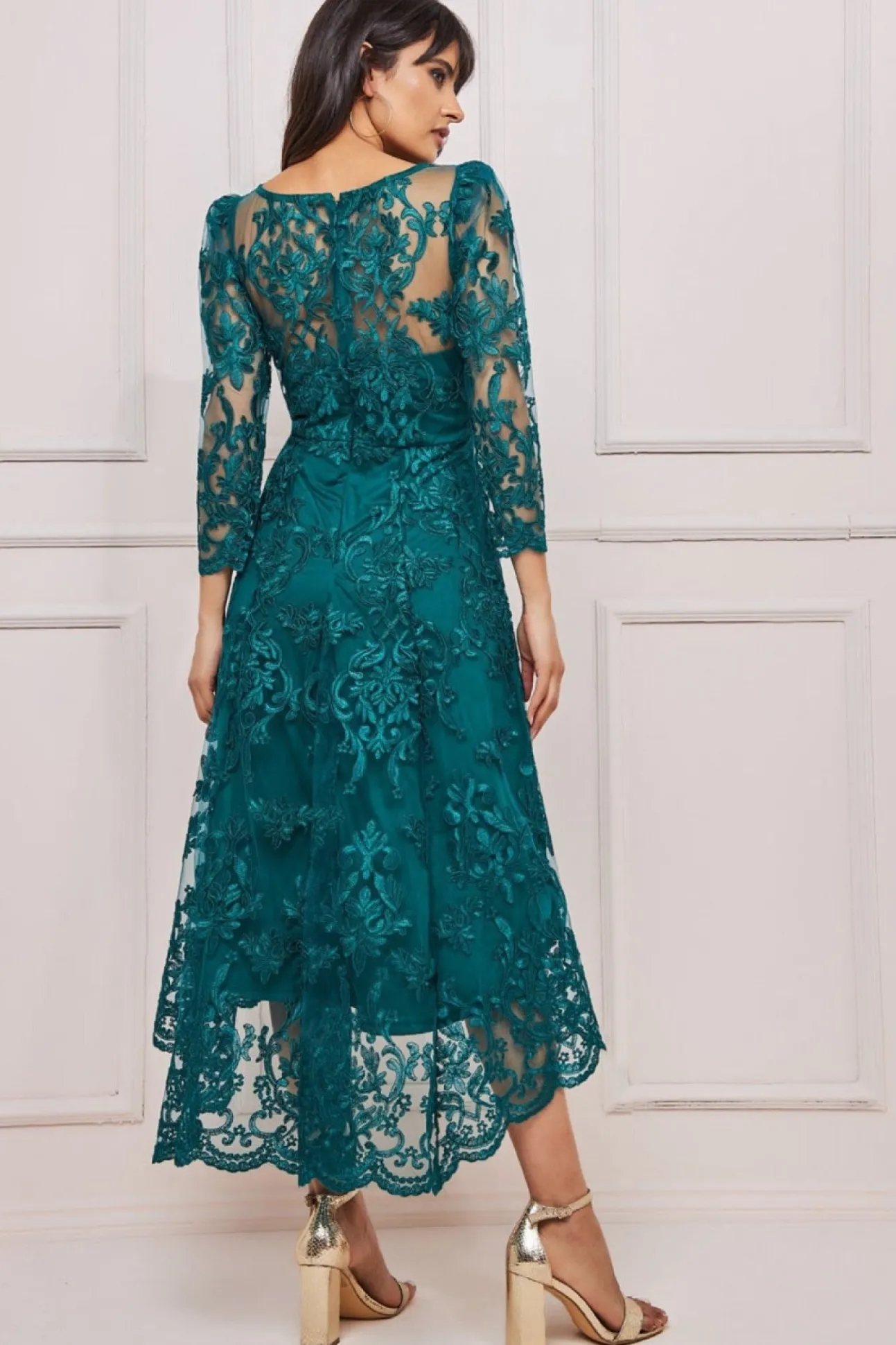 Women * Scalloped Lace Dipped Hem Midi Dress