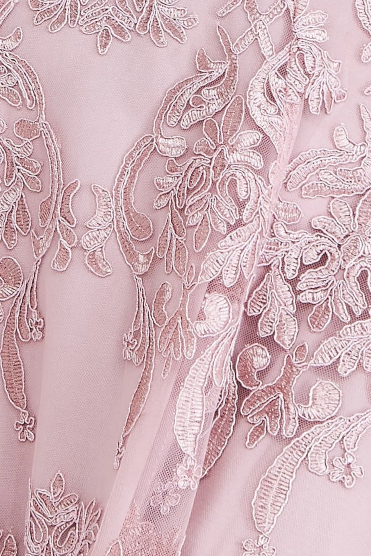 Women * Scalloped Lace Dipped Hem Midi Dress