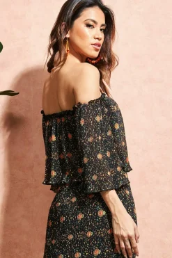Women City Goddess Off The Shoulder Printed Crop Top
