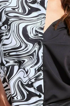 Women City Goddess Two-Toned Contrast Shirt