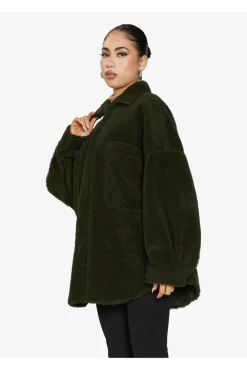 Women De La Creme Fashions Oversized Patch Pocket Borg Shacket
