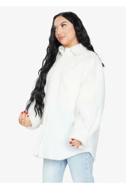 Women De La Creme Fashions Oversized Patch Pocket Borg Shacket
