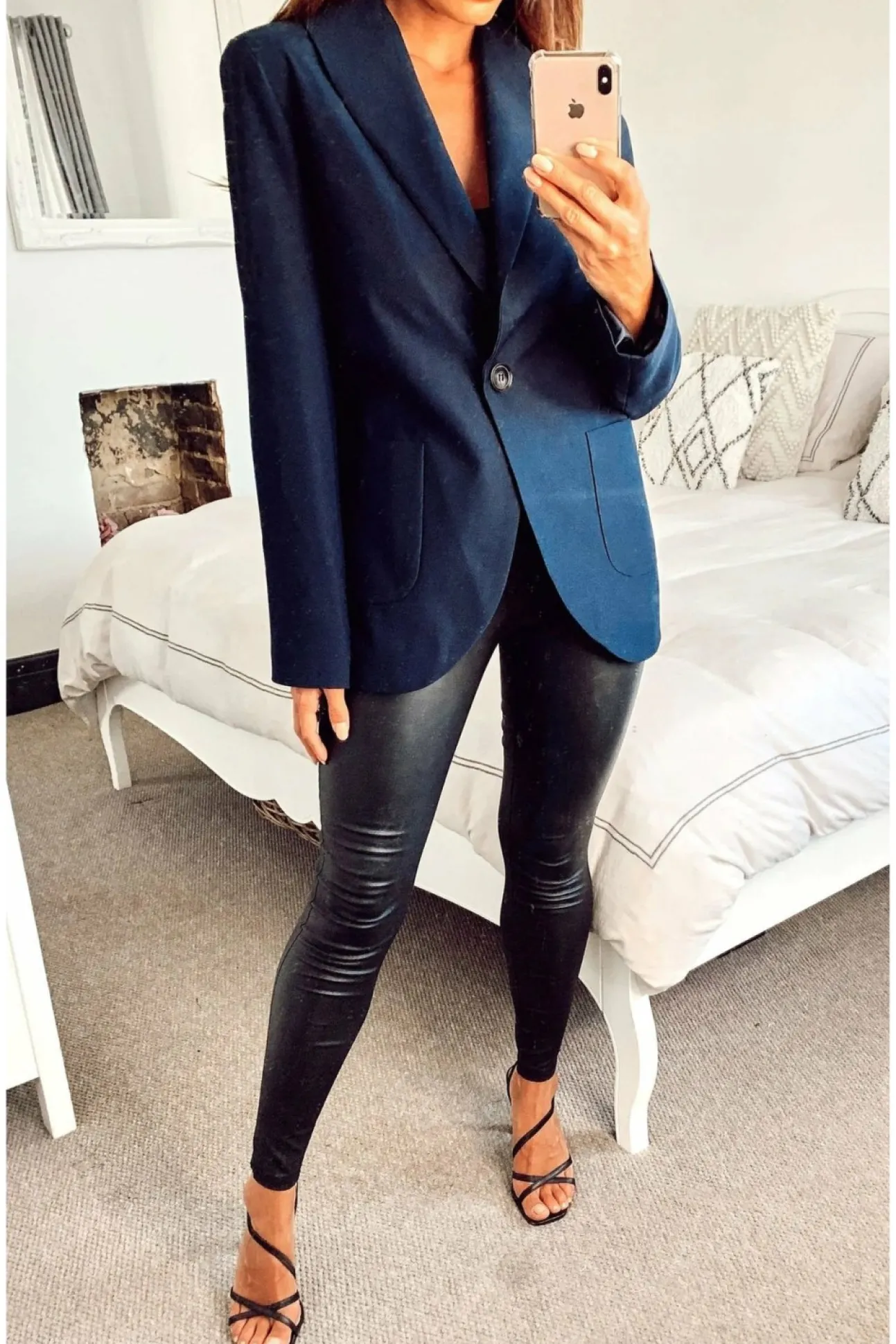 Women De La Creme Fashions Patch Pocket Tailored Fit Blazer