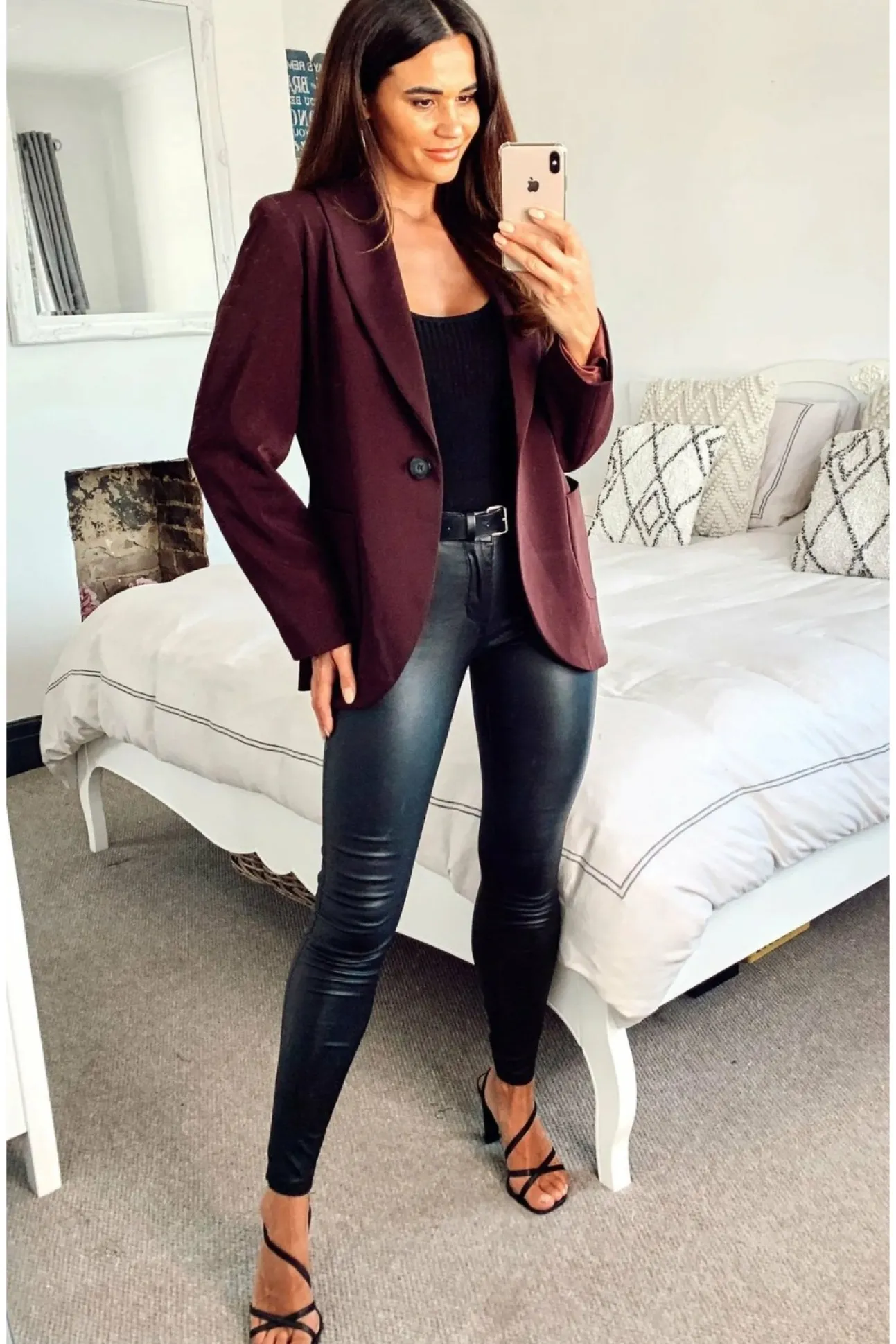 Women De La Creme Fashions Patch Pocket Tailored Fit Blazer