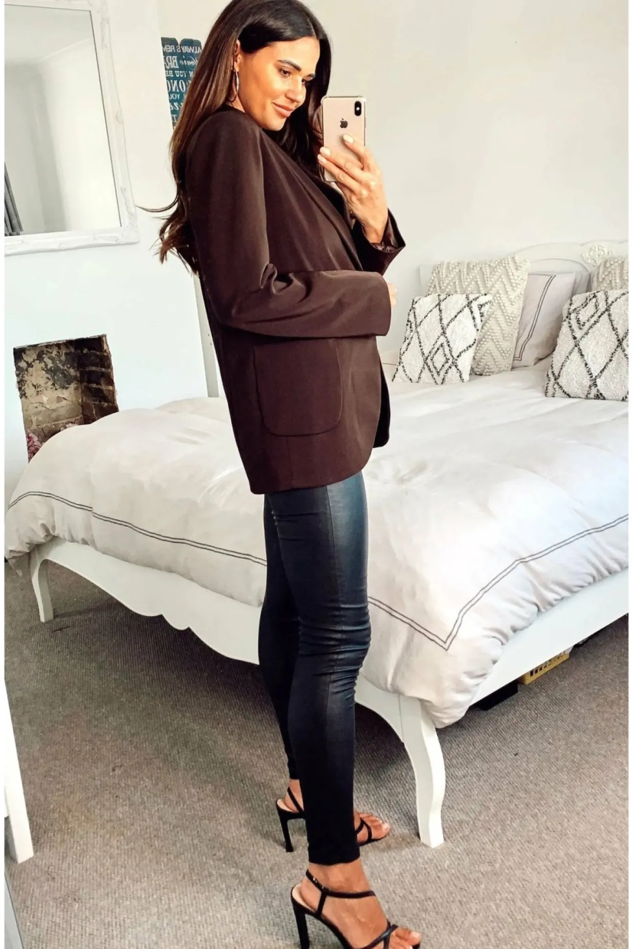 Women De La Creme Fashions Patch Pocket Tailored Fit Blazer