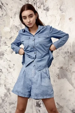 Women Double Second Belted Denim Chambray Shorts