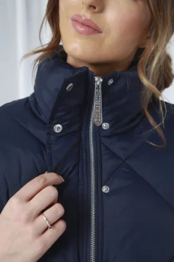 Women Double Second Quilted Cropped Jacket