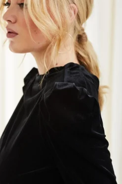 Women Double Second Shoulder Pad Velvet Dress