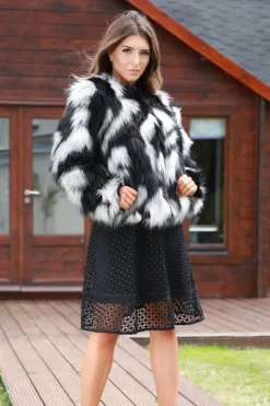 Women Double Second Tone Long Hair Jacquard Faux Fur Coat