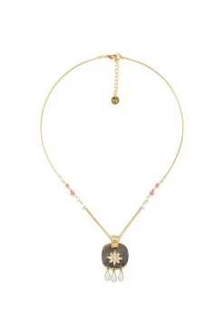 Women Elka London Alexa Square Pendant Necklace