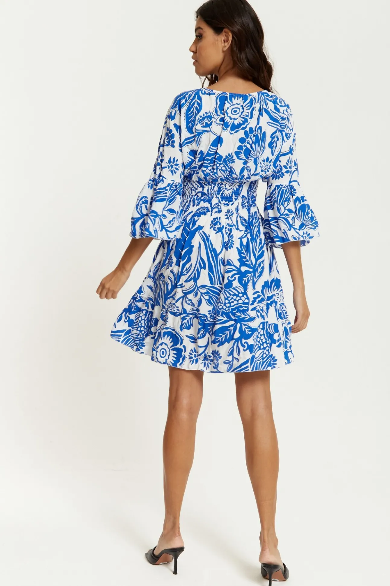 Women Hoxton Gal Oversized V Neck Detailed Floral Print Mini Dress