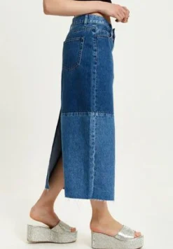 Women Liquorish Denim Midi Skirt