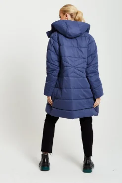 Women Liquorish Hooded Puffer Coat In