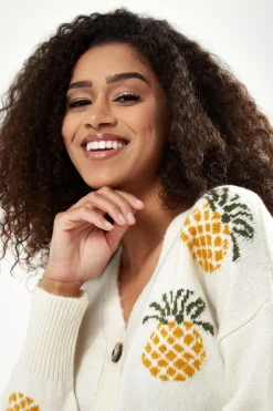 Women Liquorish Pineapple Pattern Cardigan