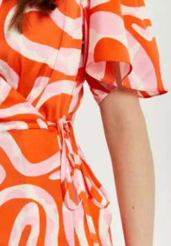 Women Liquorish Pink And Red Abstract Print Jumpsuit With Short Sleeves