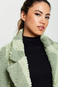 Women Liquorish Teddy Coat In Stripe
