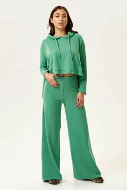 Women Liquorish Wide-Leg Tracksuit Pant In