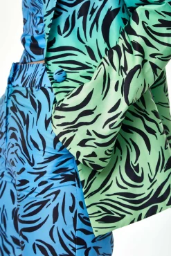 Women Liquorish Zebra Print Ombre Blazer In Blue And Green