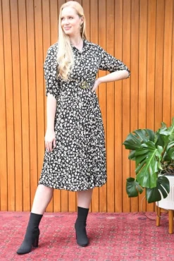 Women Mela London Ditsy Daisy Pleated Midi Dress