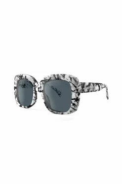 Women RubyRocks Oversized 'Monsterrat' Square In
