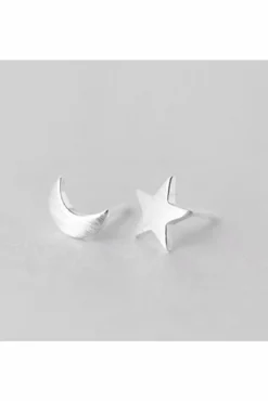 Women White Leaf Moon & Star Earring In Matt Sterling