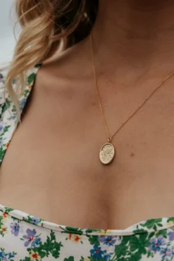 Women Wisteria London Juniper Wildflower Necklace