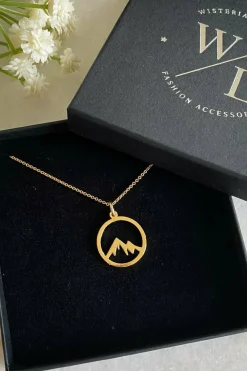 Women Wisteria London Moving Mountains Necklace